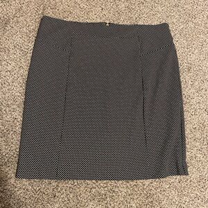 Michael Kors Black and White Diamond Design Pencil Skirt